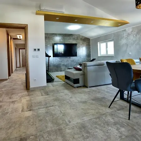 Deluxe Sea-view In Tar Apartment Tar-Vabriga