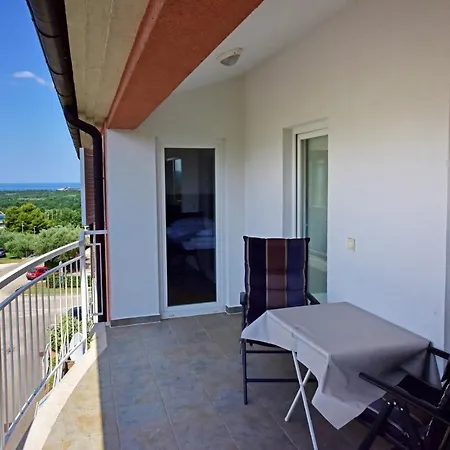 Apartment Deluxe Sea-view In Tar Tar-Vabriga